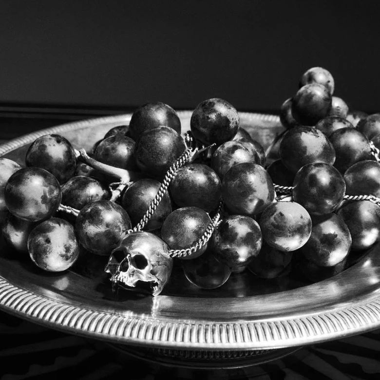 Spooky season: кампейни модних брендів, сповнені моторошної атмосфери Гелловіну 