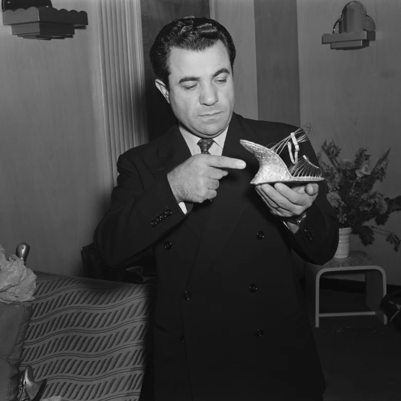 Сальваторе Феррагамо: дизайнер, який отримав понад 300 патентів на свої винаходи і заснував справжню взуттєву імперію