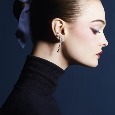 Які мікротренди зашифровані у святкових колекціях макіяжу-2025