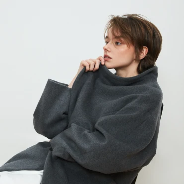 Шопінг-гід: головні модні покупки грудня 2025 року 