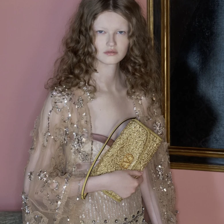 Valentino відмовився від проведення показу осінь-зима — 2026/27 у Парижі 