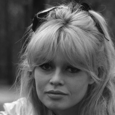 Як Бріжіт Бардо змінила мову краси — і чому ми досі на неї озираємося