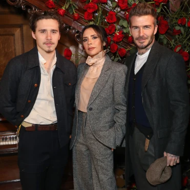 Що відбувається в родині Бекхемів: Бруклін порушив мовчання про конфлікт із Вікторією та Девідом 