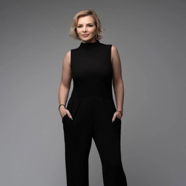 Манікюр 2026: тренди, здоров’я нігтів — інтерв’ю з Надією Лазарьковою