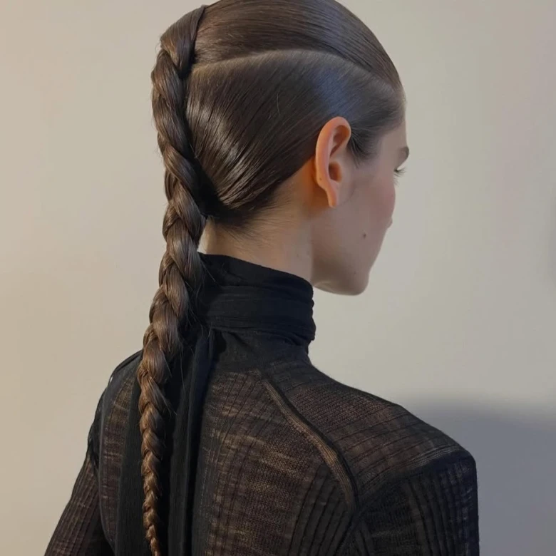 Коси та джгути повертаються: тренд із NYFW, який легко адаптувати