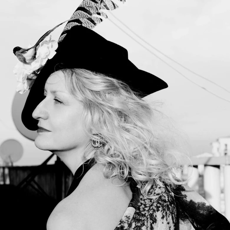 Анастасія Подервʼянська: вишивка як мовчазний жест, мода як акт протесту