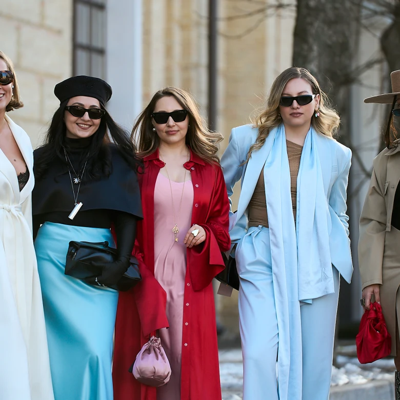Що одягають зірки streetstyle Ukrainian Fashion Week сезону осінь-зима — 2026/27. День 2 