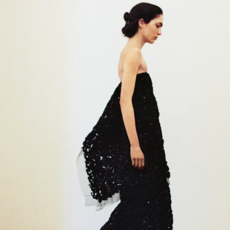 7 стилістичних прийомів з показу The Row, які визначають тренди 2026 року 