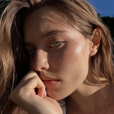 3 процедури, які покращать якість шкіри до літа — без маскування тональним кремом