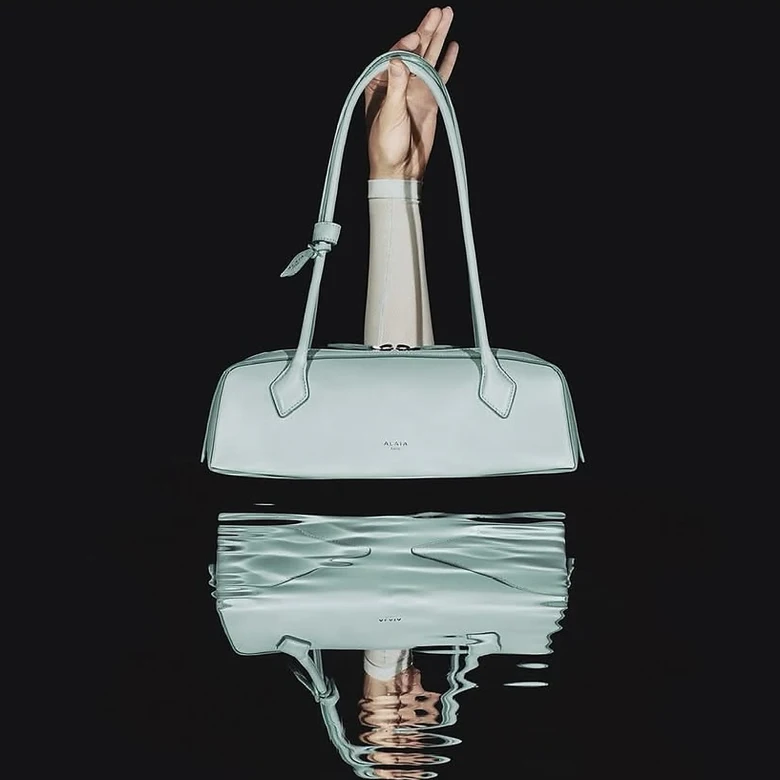 Наймодніша сумка 2026 року: чому варто обрати модель east-west 