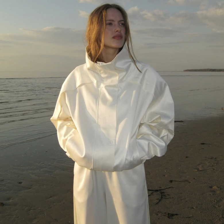 Як Vloria формує гардероб, який стає частиною нашого життя 