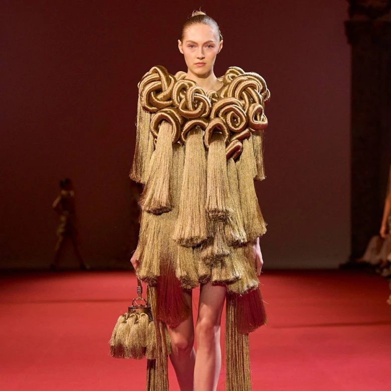 Не лише Balenciaga: 5 нових брендів, які стали відкриттям Паризького тижня високої моди