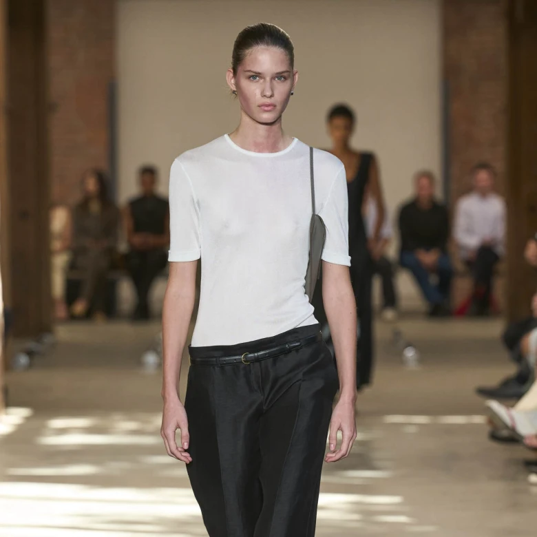 Постмінімалізм Calvin Klein: що буде, якщо прибрати все зайве