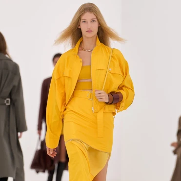 Шкіра, що стала невагомою: 4 речі, які варто знати про новий Hermès