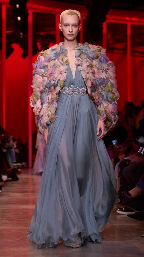 Elie Saab Couture Spring 2024: магія Марракеша і таємниця пустельної троянди