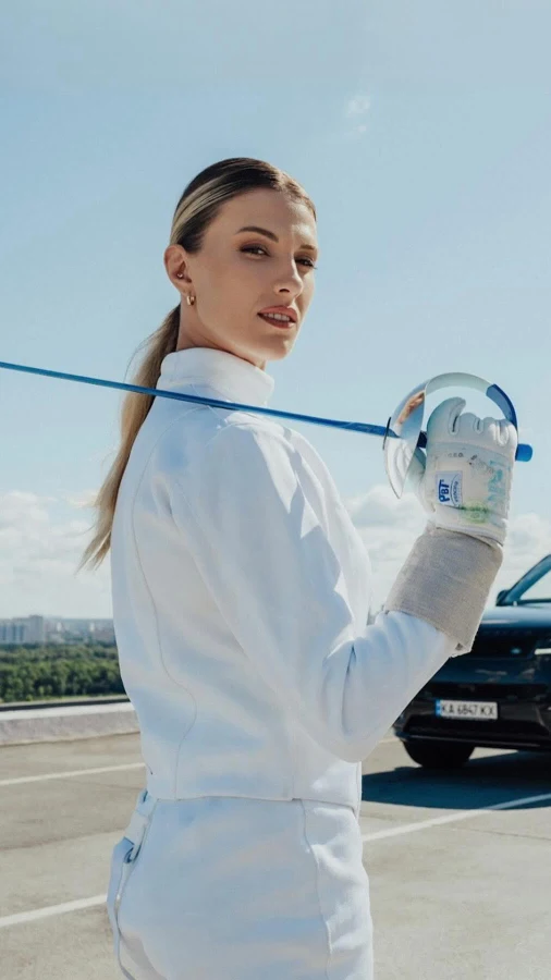 Шаблю Ольги Харлан продали на аукціоні за 10 мільйонів гривень