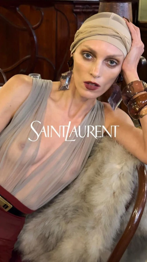 Saint Laurent представив новий кампейн сезону осінь-зима — 2024/25 за участі Кейт Мосс 