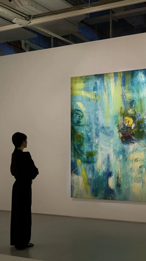 Louis Vuitton проводить виставку сучасного мистецтва у Пекіні 