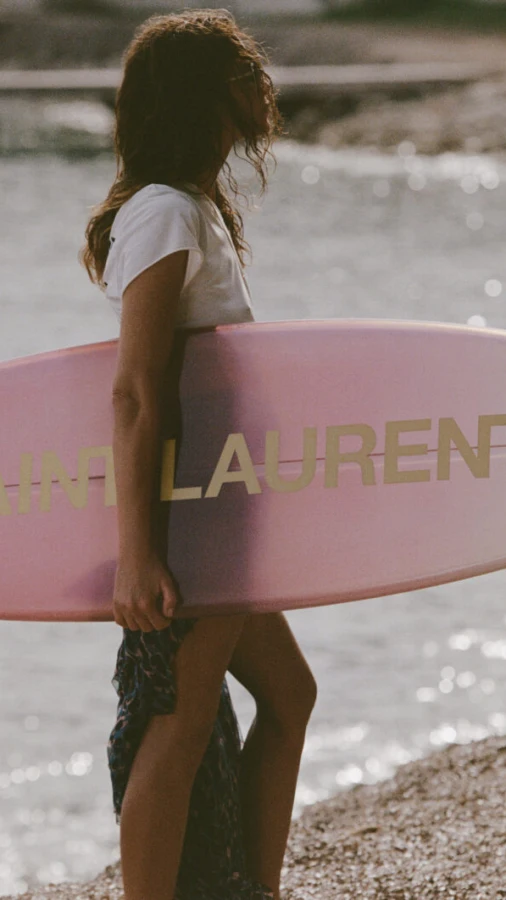 Відтінки літа: Saint Laurent представив нову рекламну кампанію сезону 