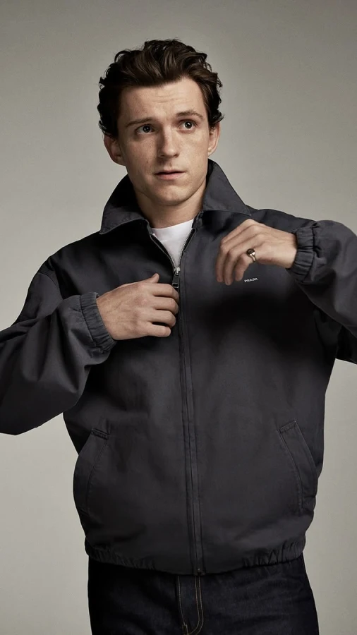 Том Голланд став новим обличчям Prada Beauty