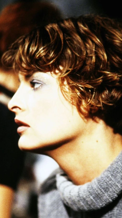 11 культових зачісок 1990-х, які знову в тренді