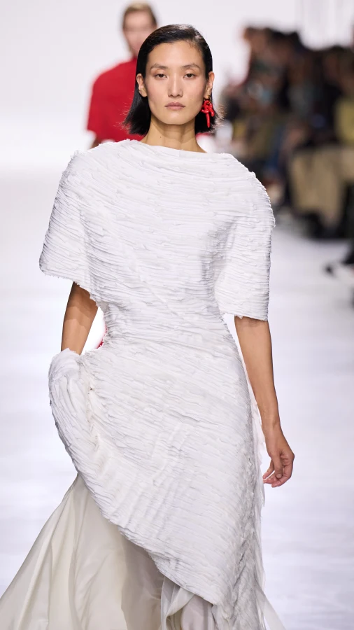 Bottega Veneta весна-літо — 2026: нова ера бренду на чолі з Луїз Троттер