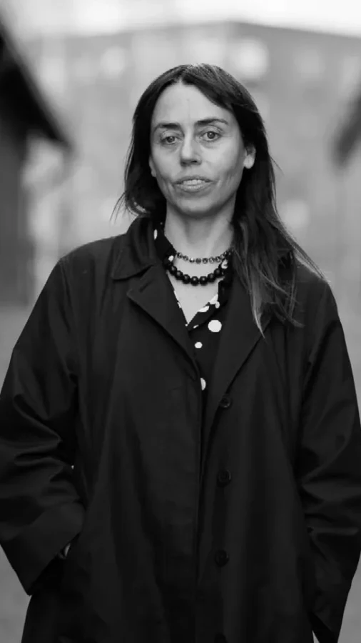 Авторський почерк: Жанна Кадирова про інсталяцію «Ліс», що досліджує наслідки підриву Каховської ГЕС