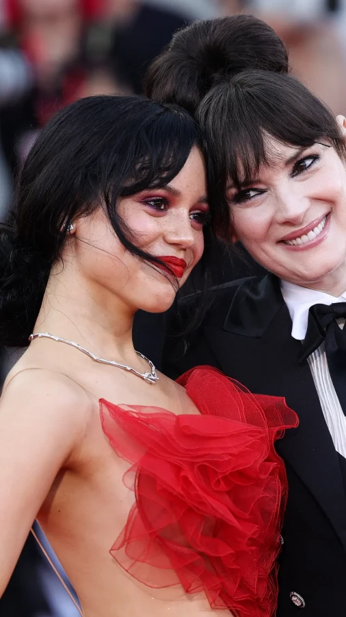 Netflix працює над 3-м сезоном серіалу «Венздей» — у ньому зіграє Вайнона Райдер