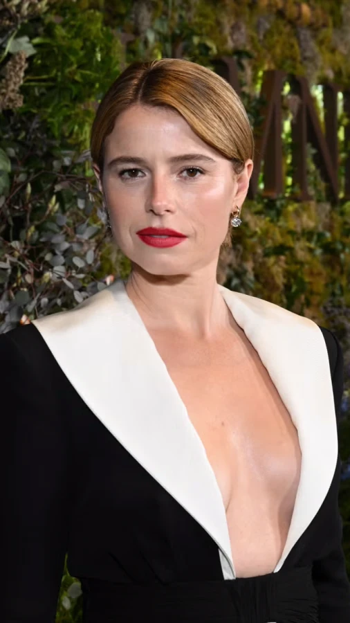 7 фільмів і серіалів із Джессі Баклі, які варто подивитися