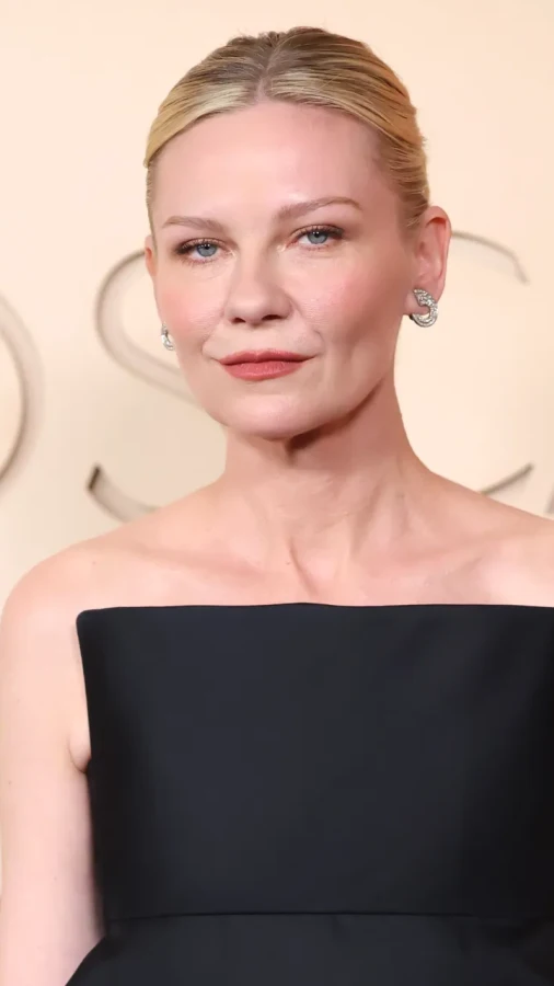 Кірстен Данст зіграє у сиквелі трилера «Служниця»