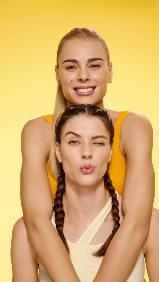 Ярослава Магучіх і Юлія Левченко — нові амбасадорки Garnier в Україні