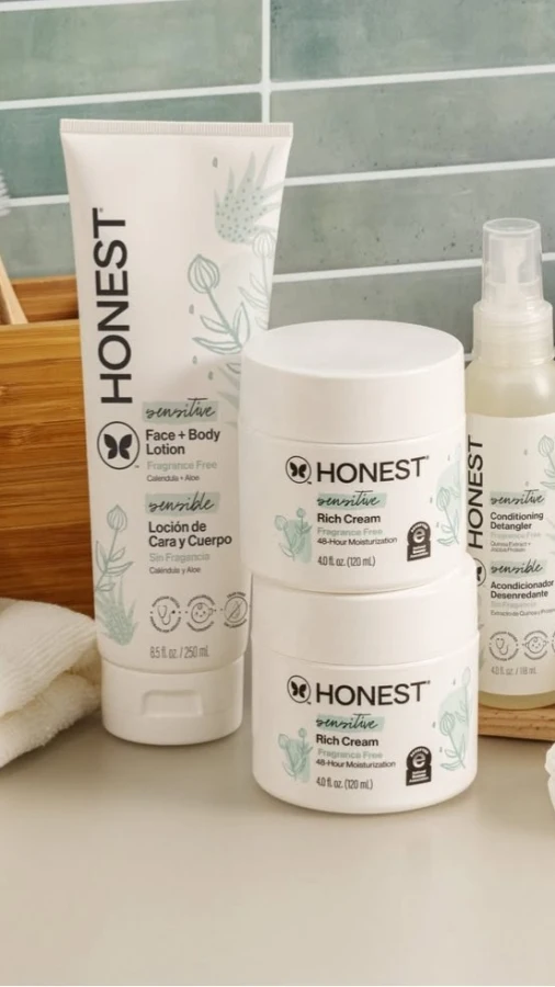 Крем Джессіки Альби побував у космосі під час місії Artemis II до Місяця