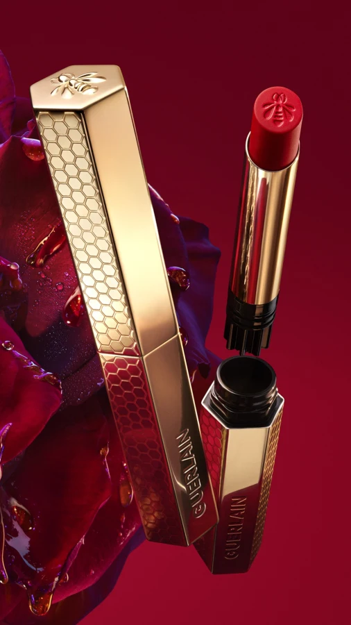 Guerlain перезапустив легендарні KissKiss: тепер це стійкі медові помади, які не залишають слідів