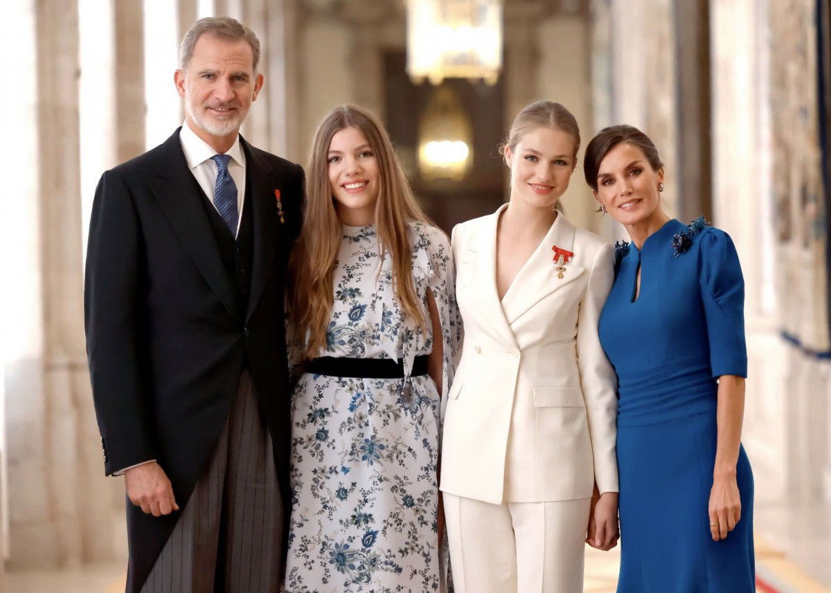 Королівська сім'я Іспанії фото