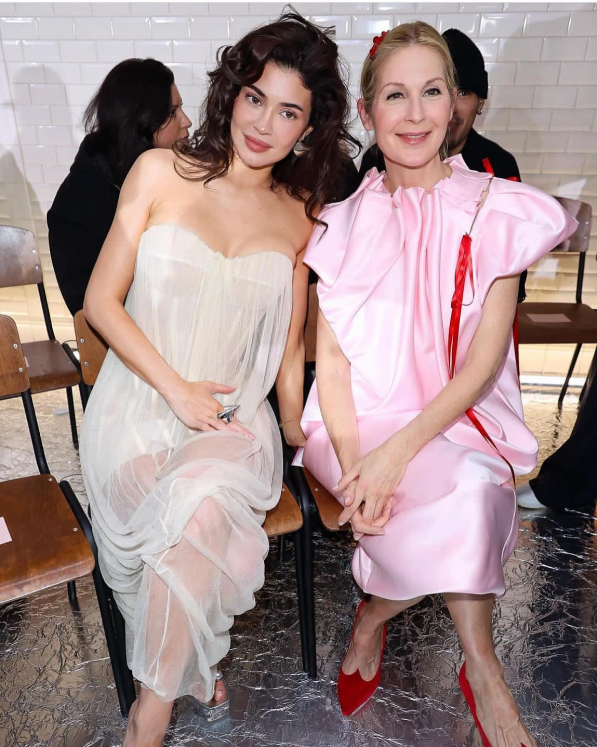 Келлі Разерфорд і Кайлі Дженнер на Тижні високої моди у Парижі