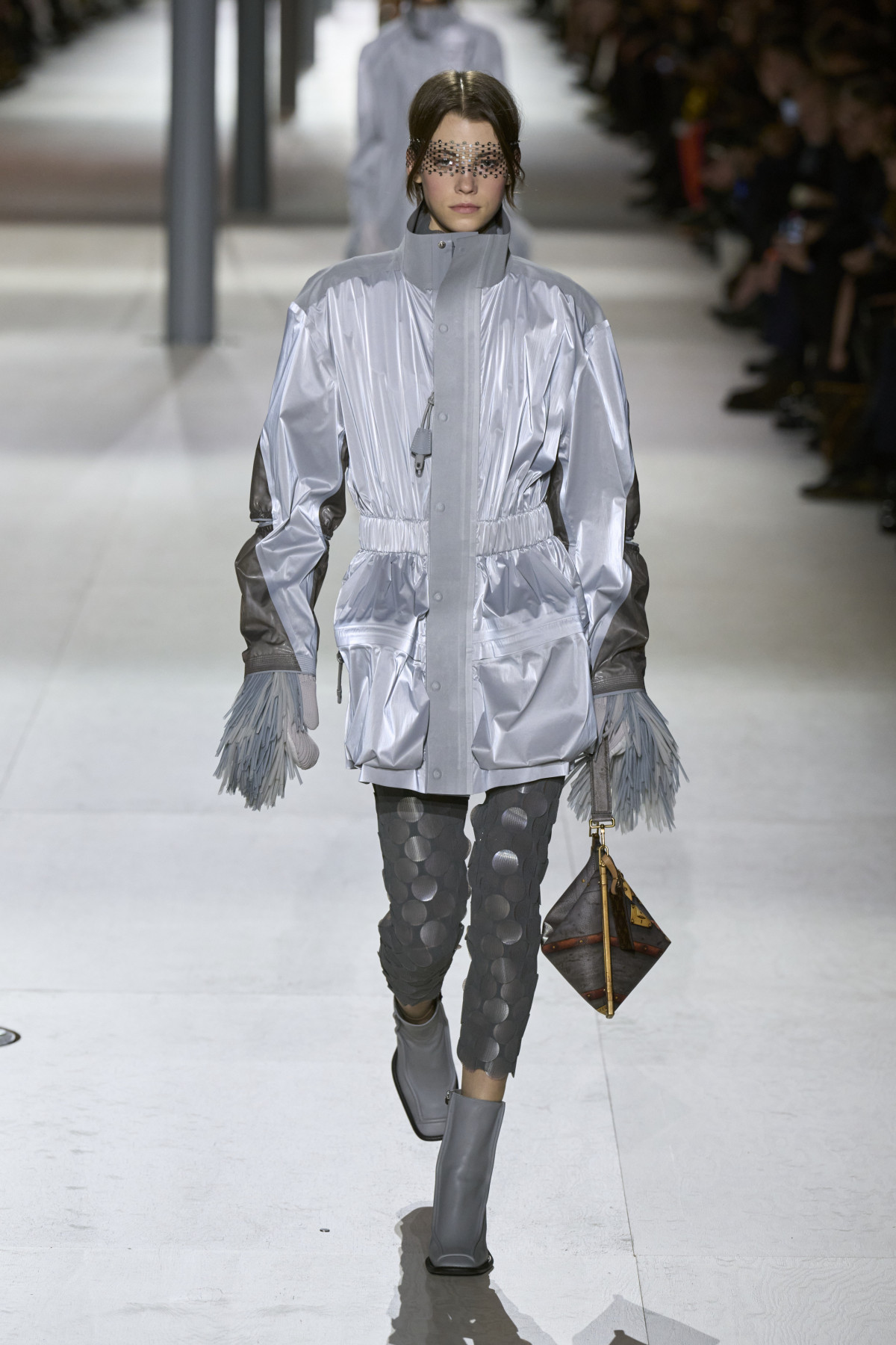 Показ Louis Vuitton осінь-зима — 2024/25 на Тижні моди у Парижі 